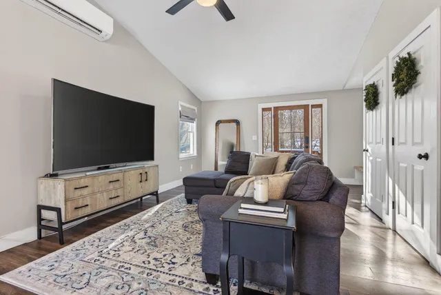 $499,000 | 1038 Ocean Avenue, Portland, ME 04103