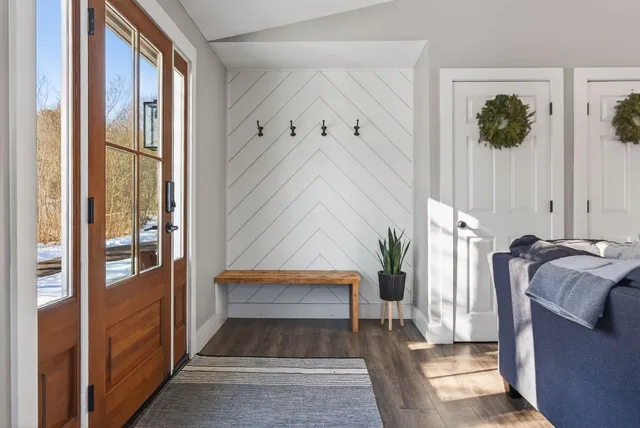 $499,000 | 1038 Ocean Avenue, Portland, ME 04103