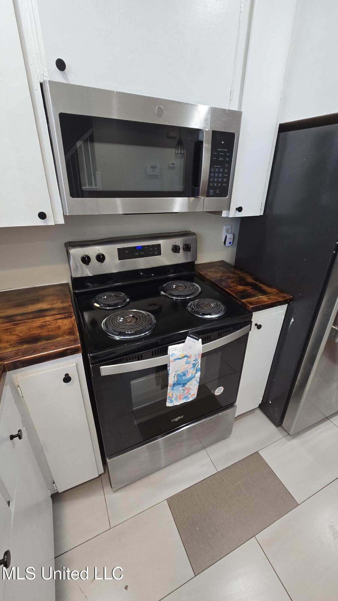 933 Glastonbury Circle, Unit A Ridgeland, MS 39157 - Photo 14 of 62 20250811_153757