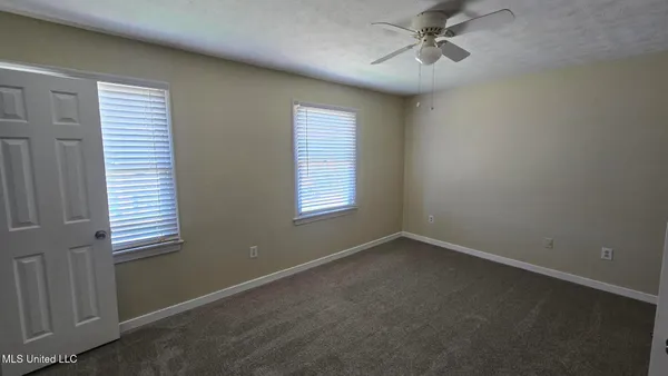 $1,900 | 933 Glastonbury Circle, Unit A, Ridgeland, MS 39157