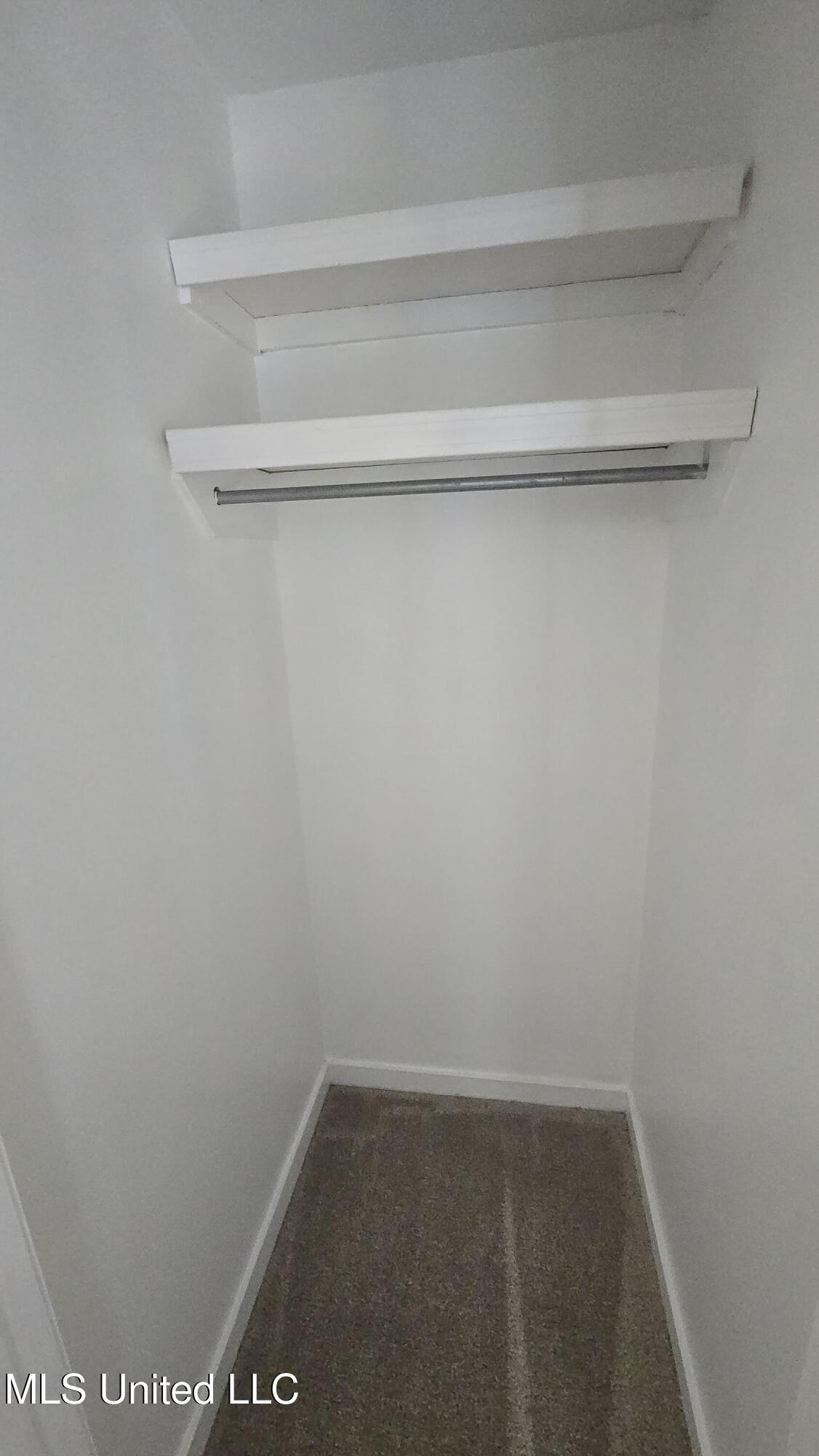 933 Glastonbury Circle, Unit A Ridgeland, MS 39157 - Photo 46 of 62 20250811_154104