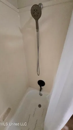 $1,900 | 933 Glastonbury Circle, Unit A, Ridgeland, MS 39157