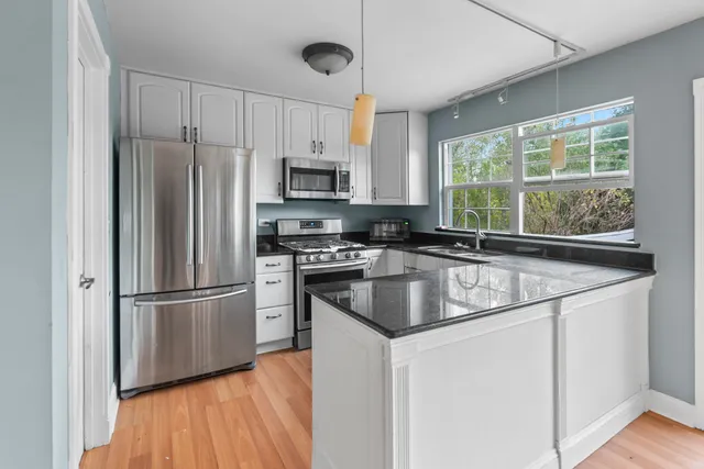 $499,000 | 36W340 Huntley Road, Dundee, IL 60110