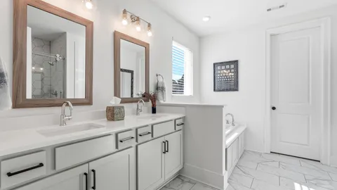$1,100,000 | 7068 Balcolm Court, College Grove, TN 37046