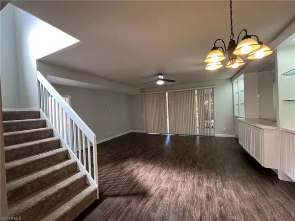 $2,800 | 5365 Cove Circle, Unit 125, Naples, FL 34119