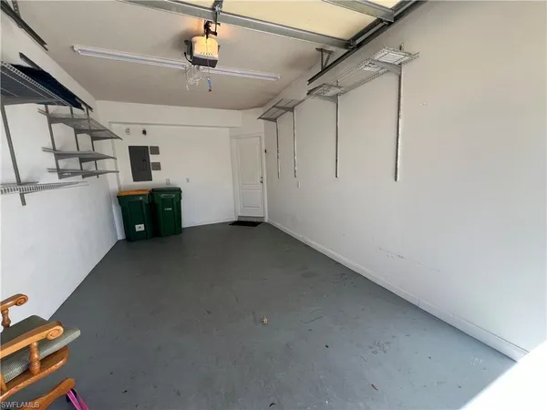 $2,800 | 5365 Cove Circle, Unit 125, Naples, FL 34119