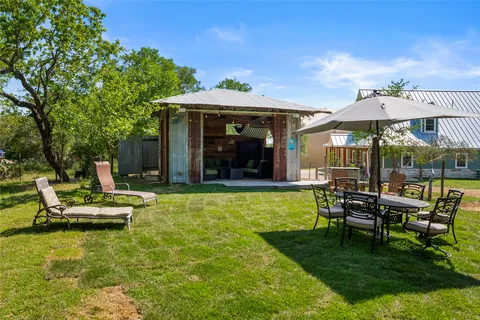 $1,500,000 | 7670 Nez Perce Trace, Manor, TX 78653