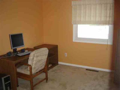 1377 Williamsburg Road Flint, MI 48507 - Photo 11 of 13 20176804-10.JPG