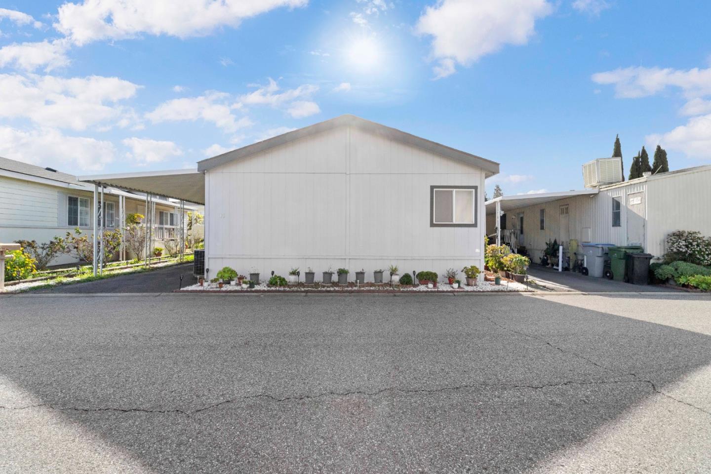 5450 Monterey Road, Unit 15 San Jose, CA 95111 - Photo 2 of 27