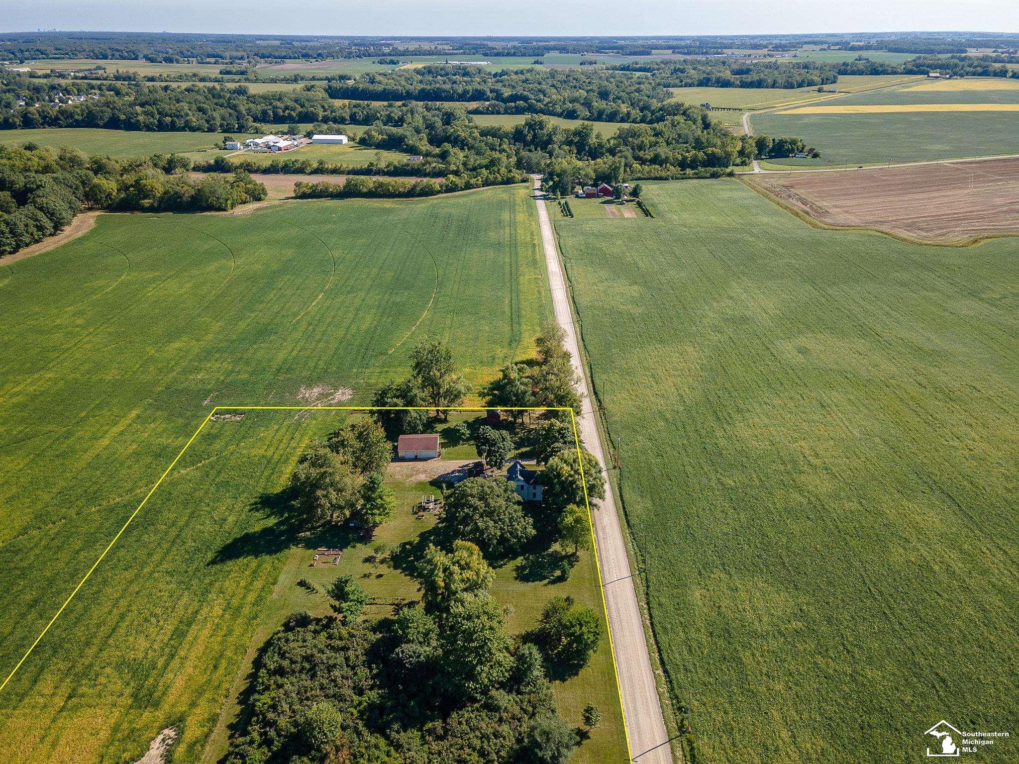 990 Dennison Road Dundee, MI 48131 - Photo 61 of 63 50154198-a8411ca6-60a8-4eab-8ba4-0ad9d90be237.JPG
