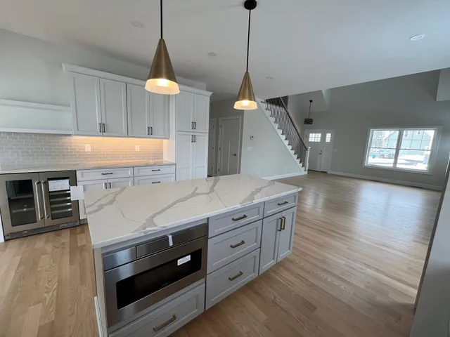 $829,900 | 1 Kinsman Lane, Windham, NH 03087