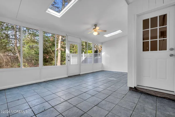 $2,150 | 166 East Holly Lane, Little Egg Harbor, NJ 08087