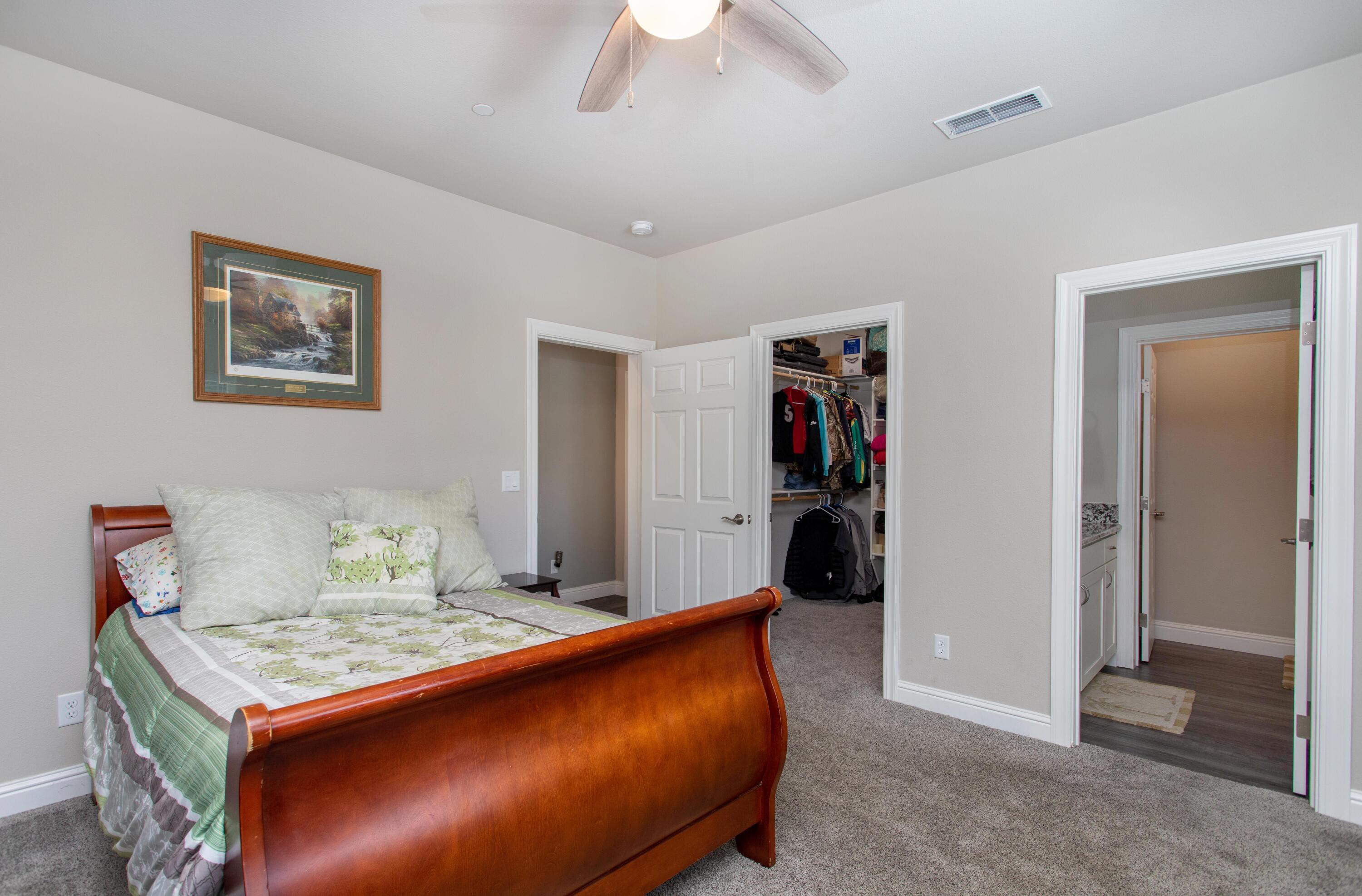 12818 Newtown Road Redding, CA 96003 - Photo 17 of 25 254A9506