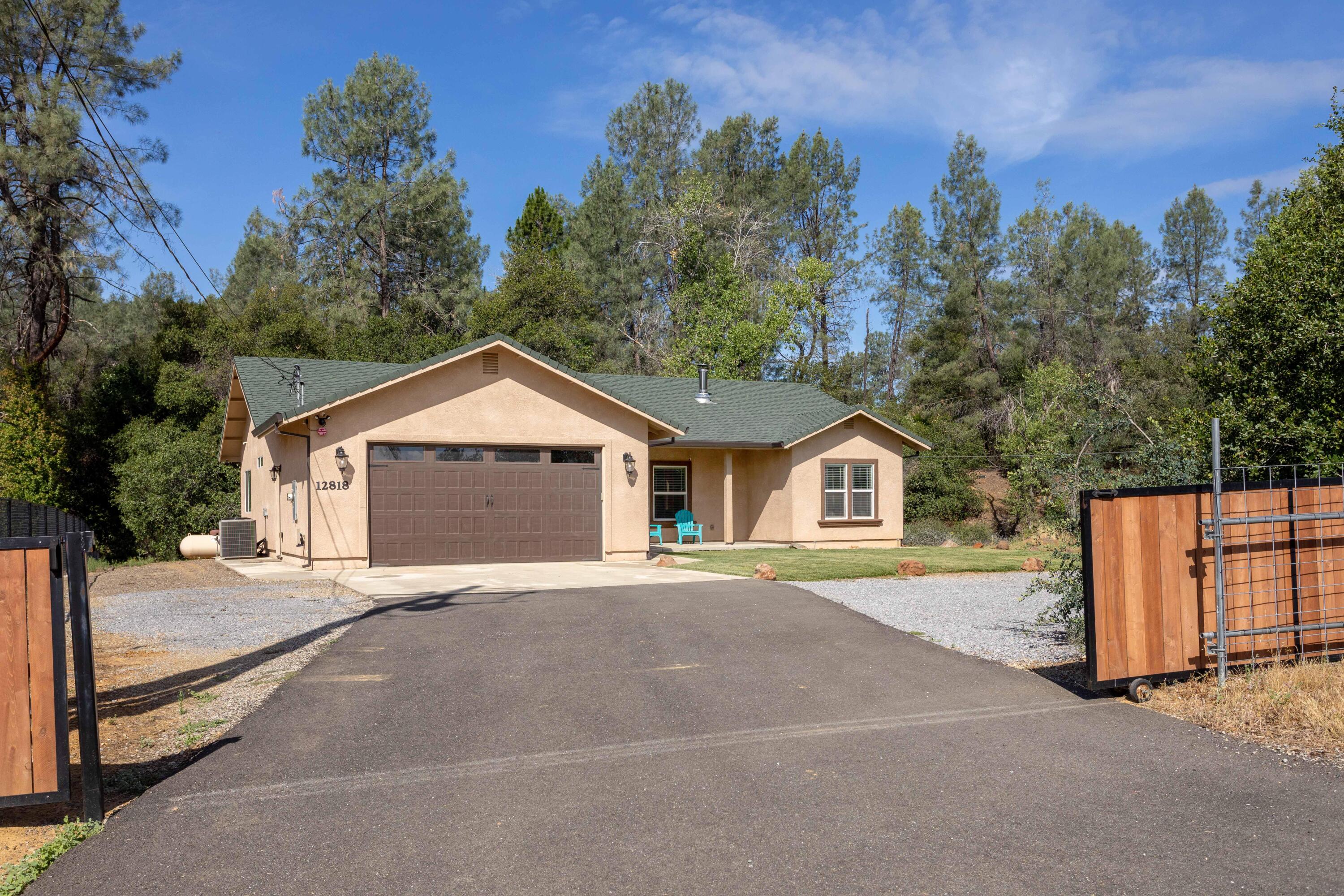 12818 Newtown Road Redding, CA 96003 - Photo 21 of 25 254A9525