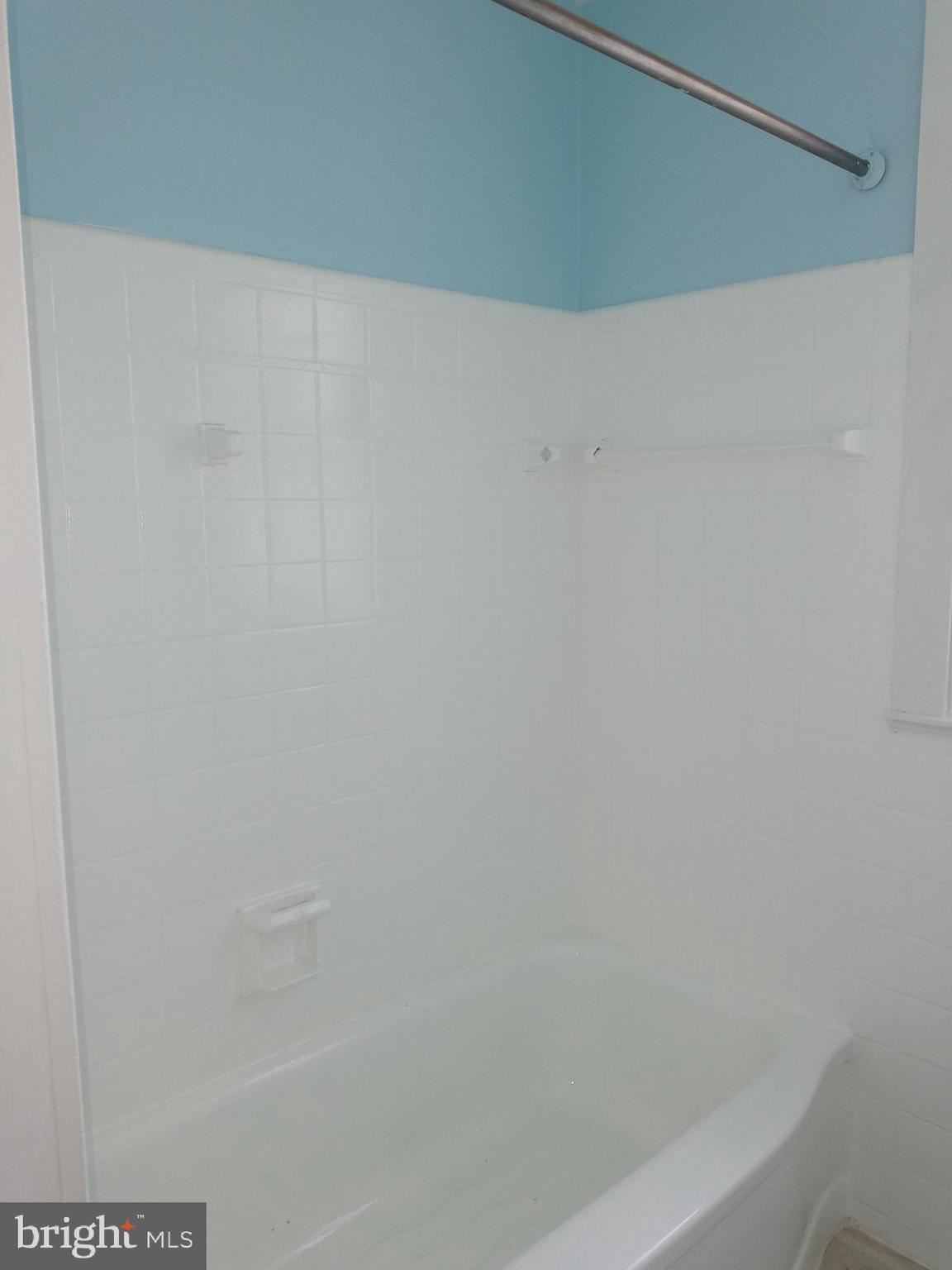 2132 Kutztown Road Reading, PA 19605 - Photo 11 of 17 Gallery Image 11