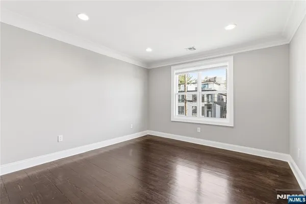 $8,750 | 54 Lawton Avenue, Cliffside Park, NJ 07010