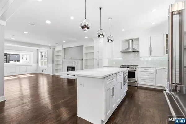 $8,750 | 54 Lawton Avenue, Cliffside Park, NJ 07010