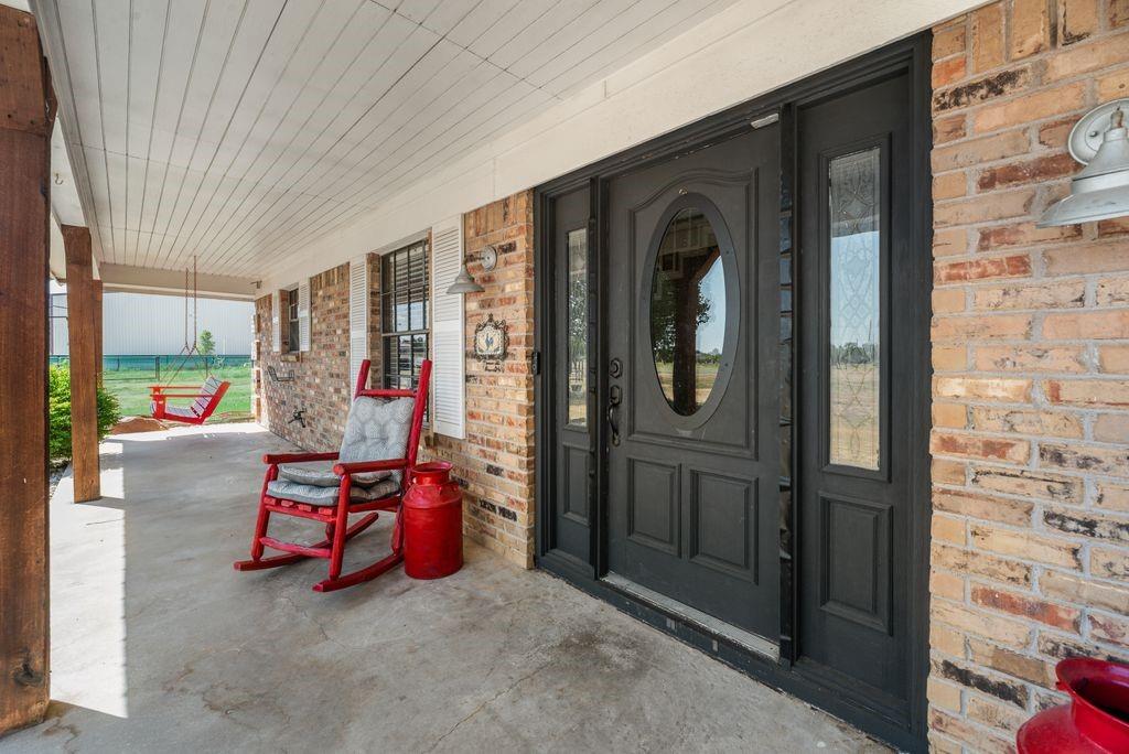 10594 Sam Reynolds Road Justin, TX 76247 - Photo 4 of 37 Gallery Image 4