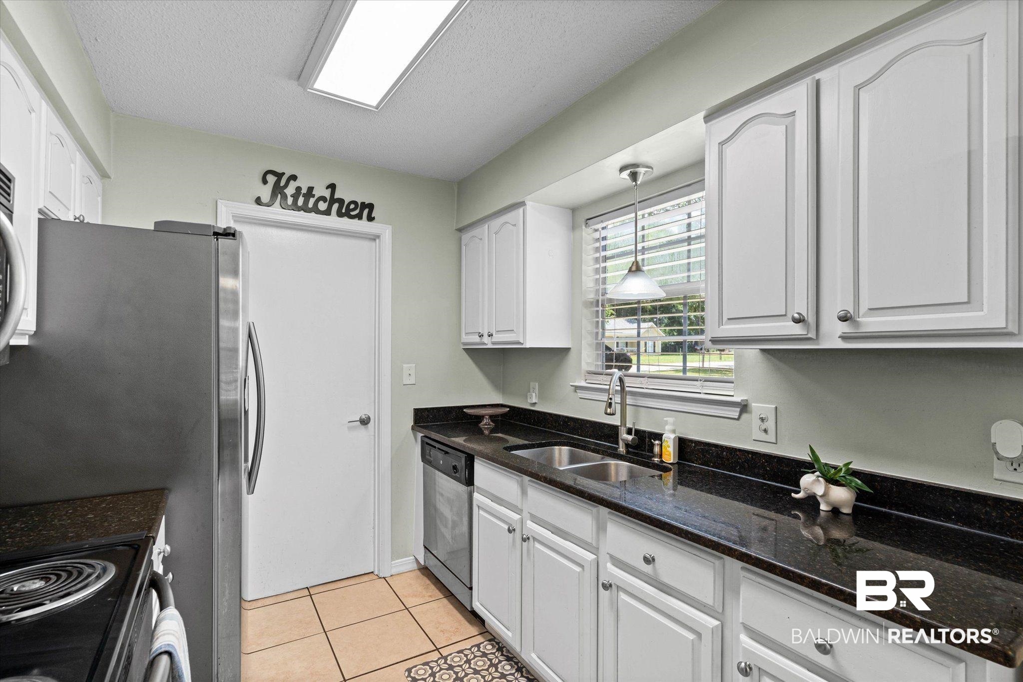 9340 Burnt Tree Drive Mobile, AL 36695 - Photo 7 of 19 Gallery Image 7