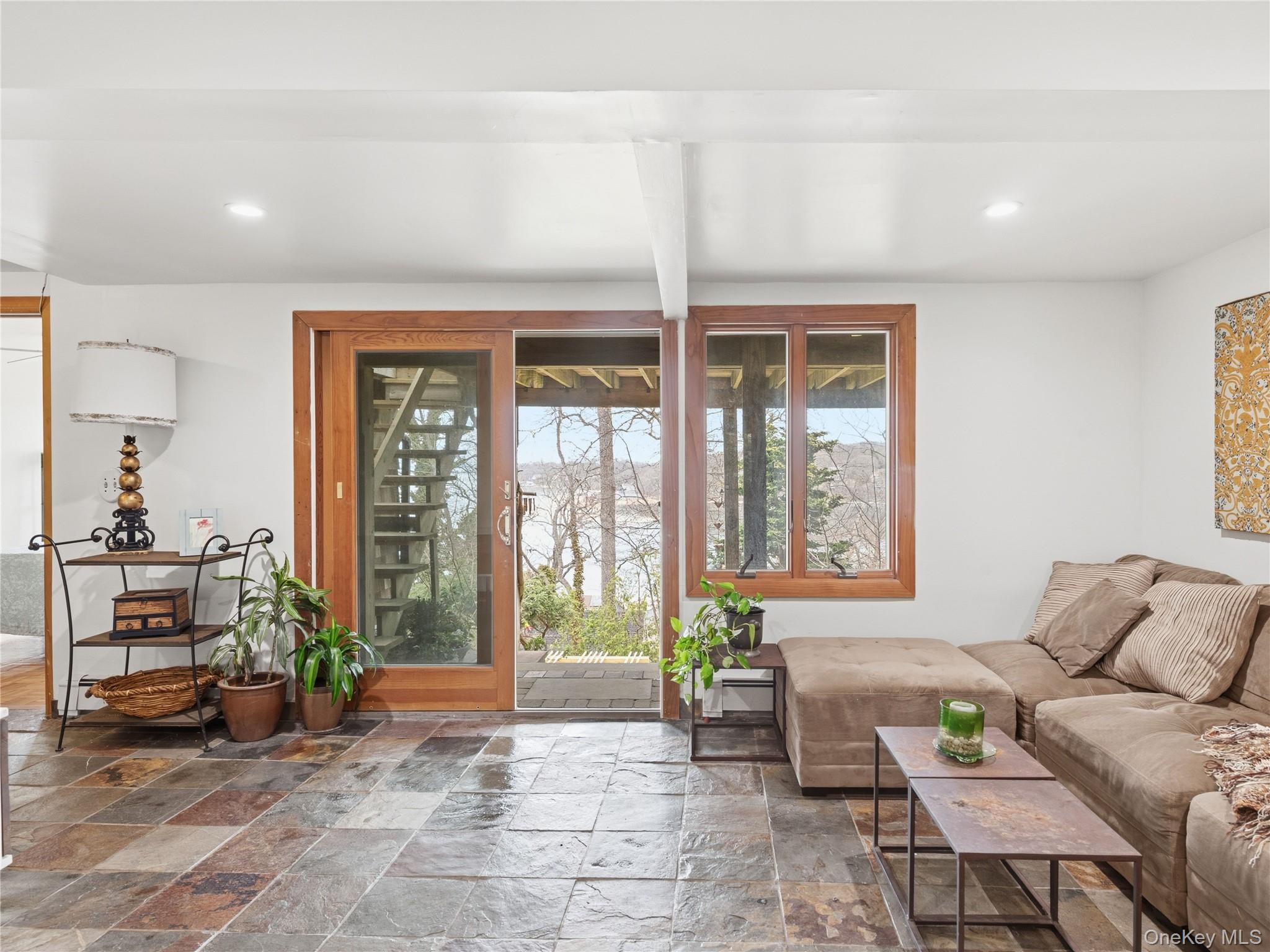 175 Taft Crescent Centerport, NY 11721 - Photo 27 of 37