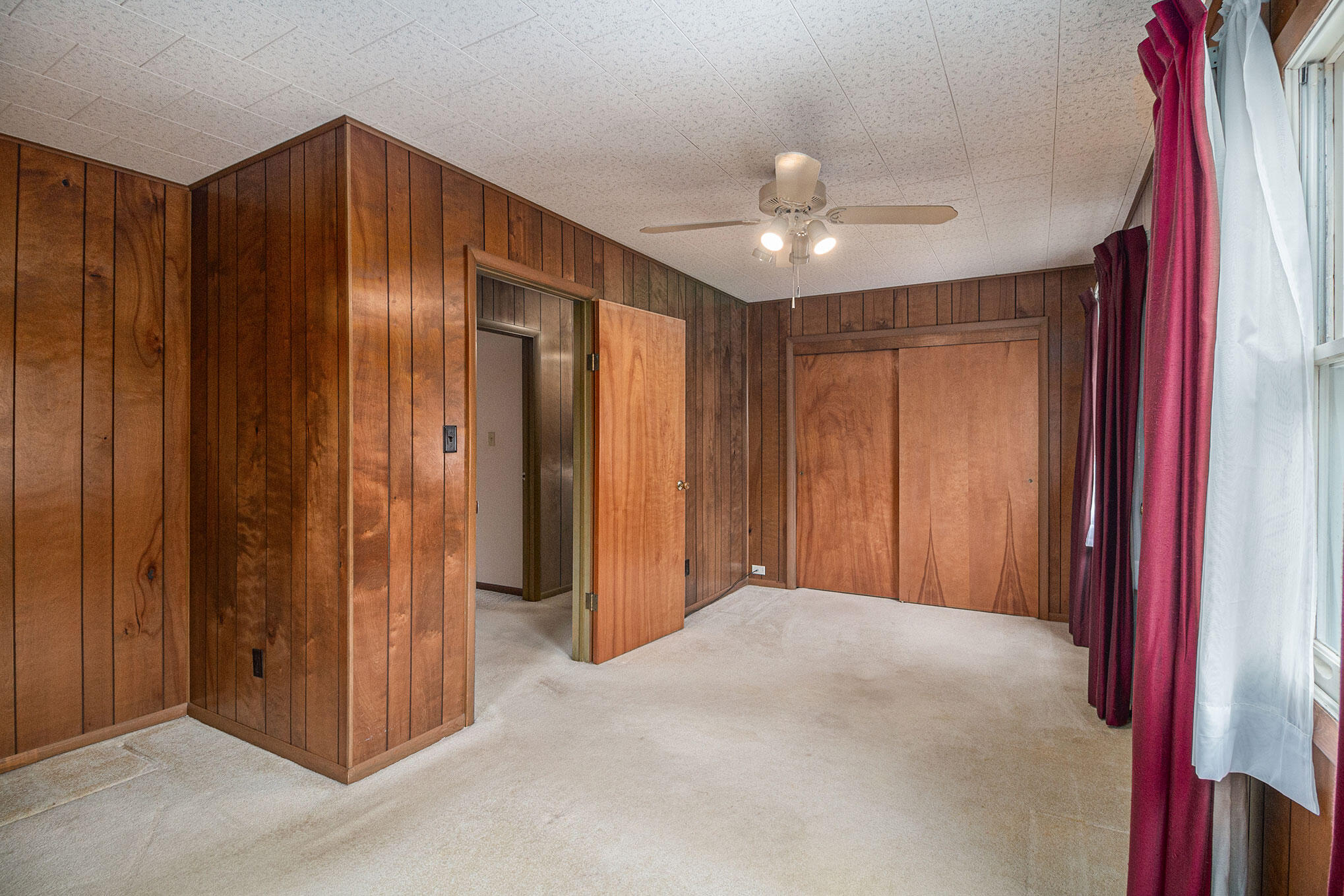 2035 South Dangl Road Muskegon, MI 49442 - Photo 15 of 24 IMG_9567