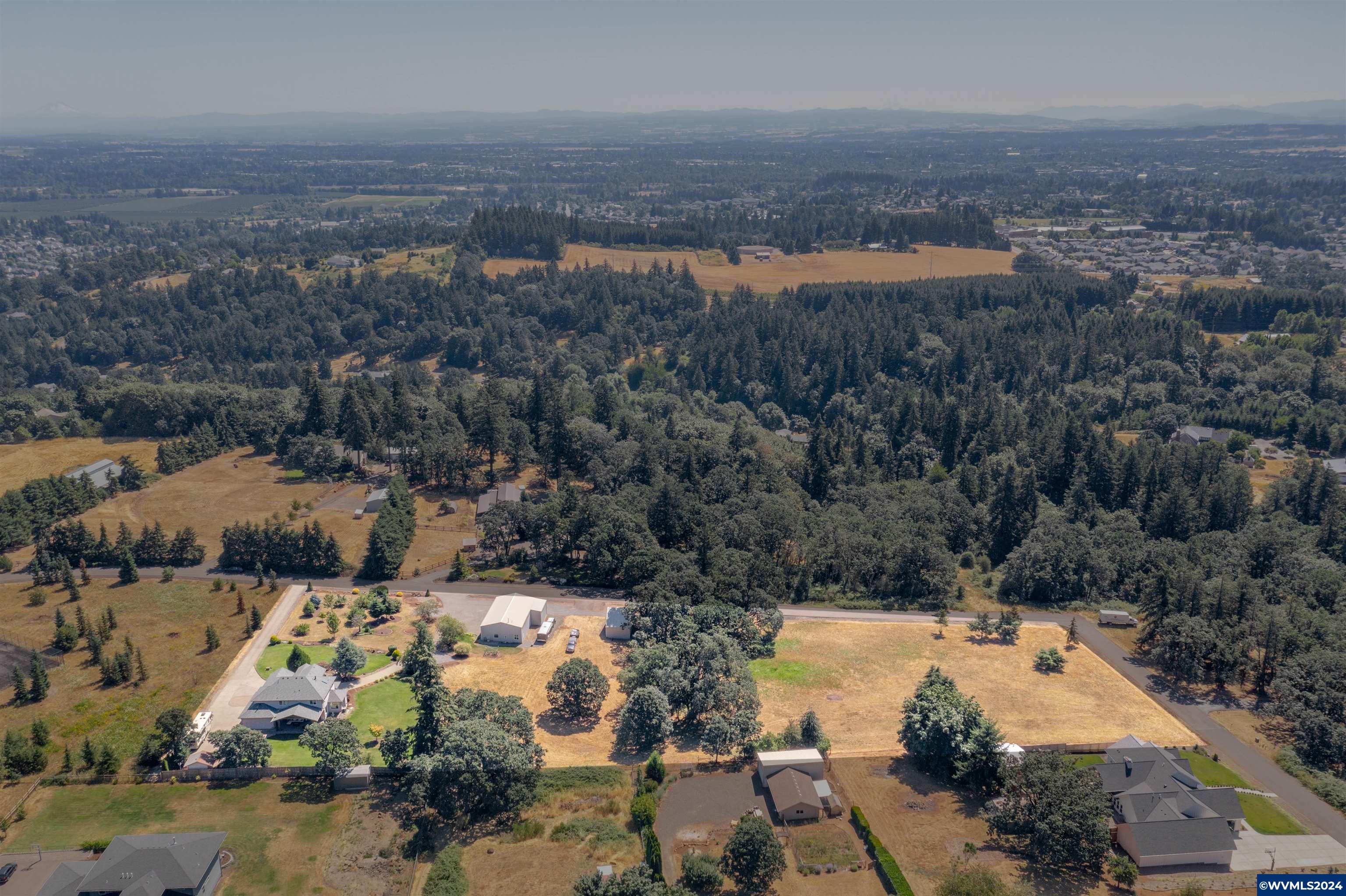 2225 Simmons Street Northwest Salem, OR 97304 - Photo 8 of 42 Gallery Image 8