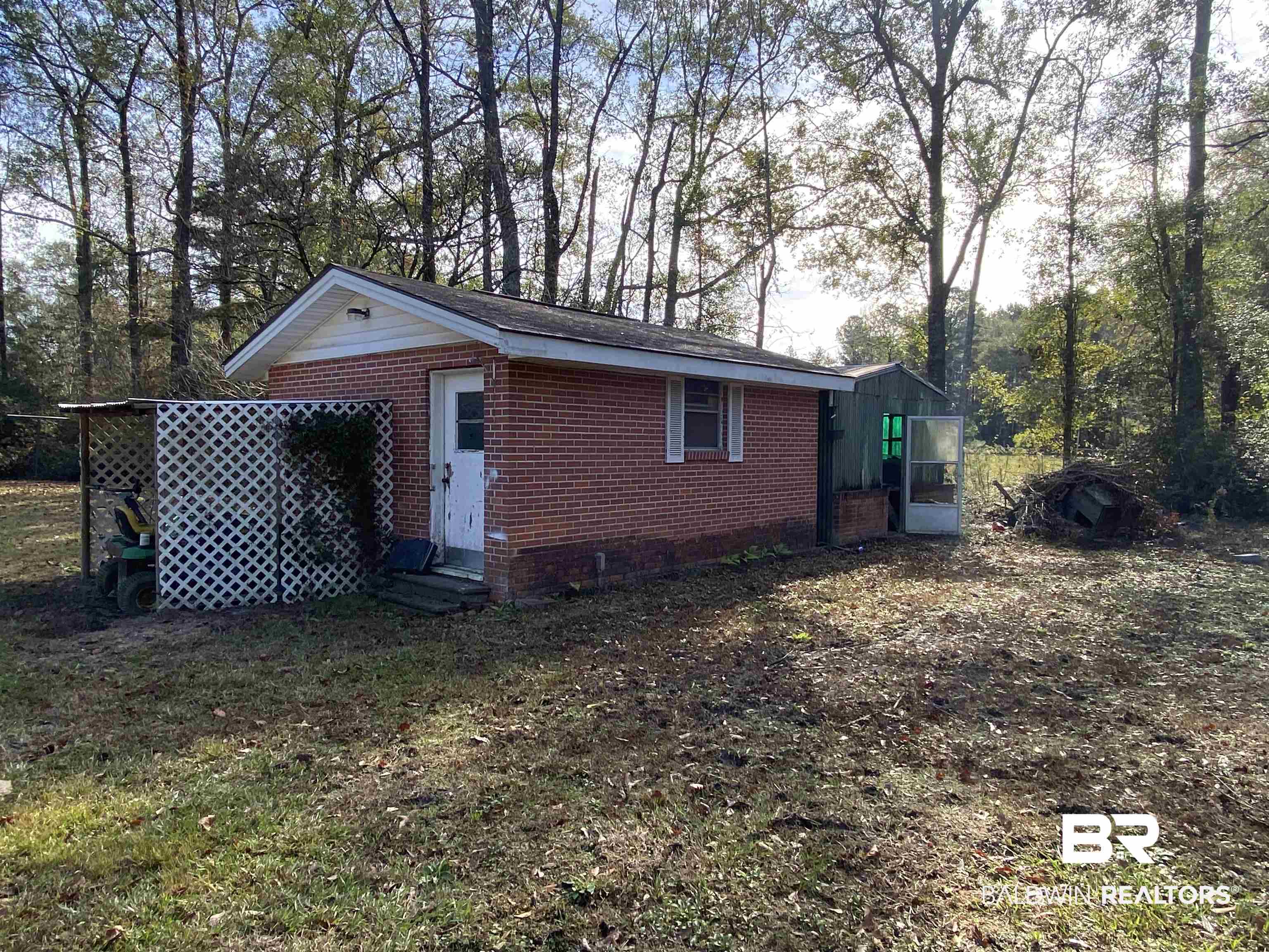306 Travis Road Brewton, AL 36426 - Photo 15 of 22