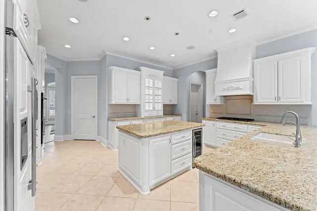 $1,000,000 | 17214 Lakeway Park, Tomball, TX 77375