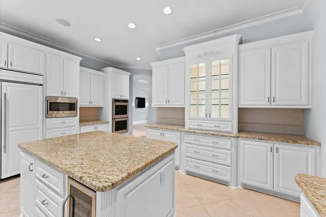 $1,000,000 | 17214 Lakeway Park, Tomball, TX 77375