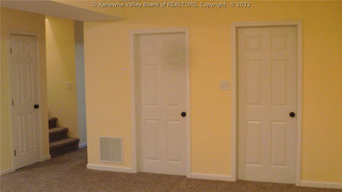 1214 Peach Ridge Road Hurricane, WV 25526 - Photo 10 of 23 Gallery Image 10