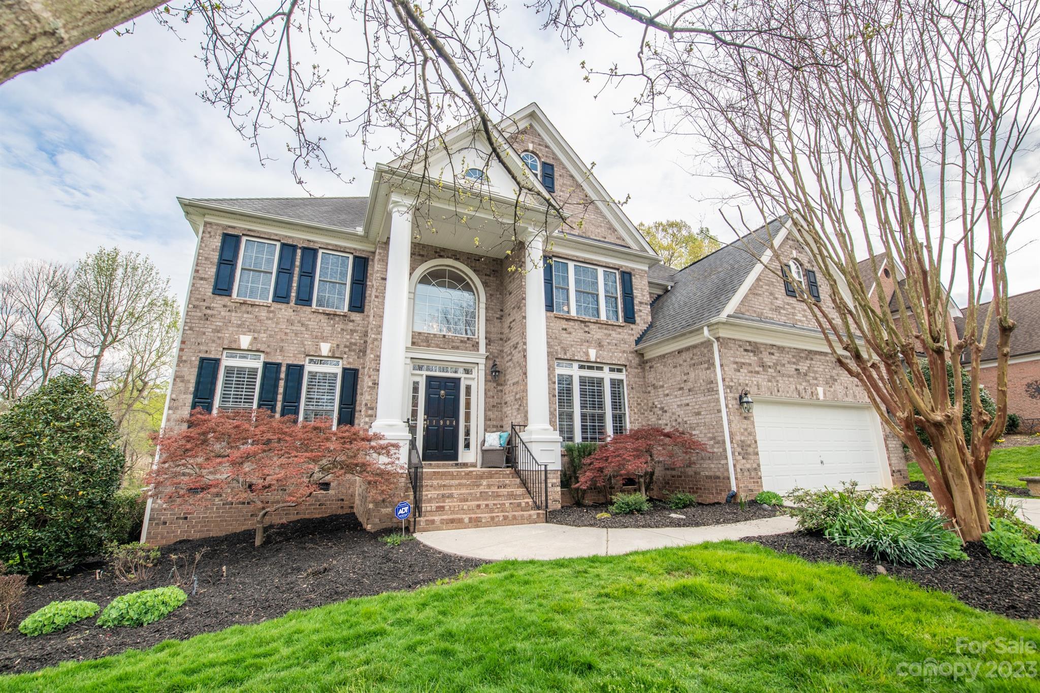 11904 Farnborough Road Huntersville, NC 28078 - Photo 2 of 39 Gallery Image 2