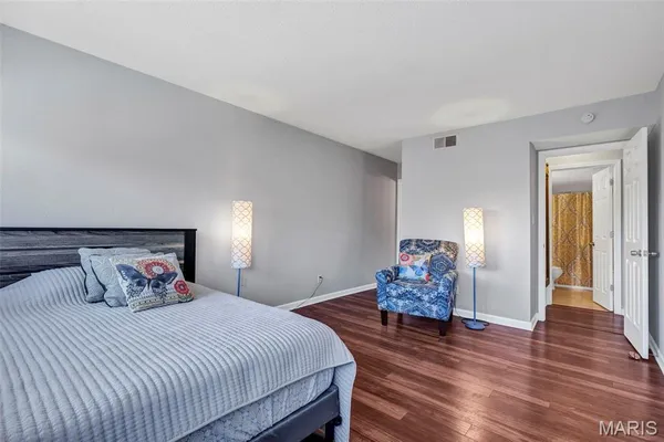 $140,000 | 1465 Heritage Landing, Unit 403, St. Charles, MO 63303