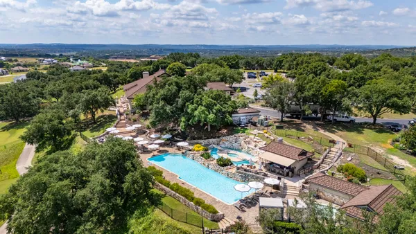 $1,500,000 | 2701 Sailboat Pass, Spicewood, TX 78669