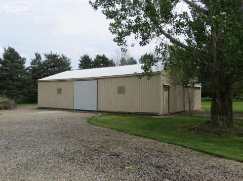 356 North Byron Road Lennon, MI 48449 - Photo 33 of 35 20439368-32.JPG