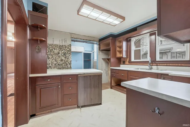 $129,900 | 347 South 3rd Street, Decatur, IN 46733