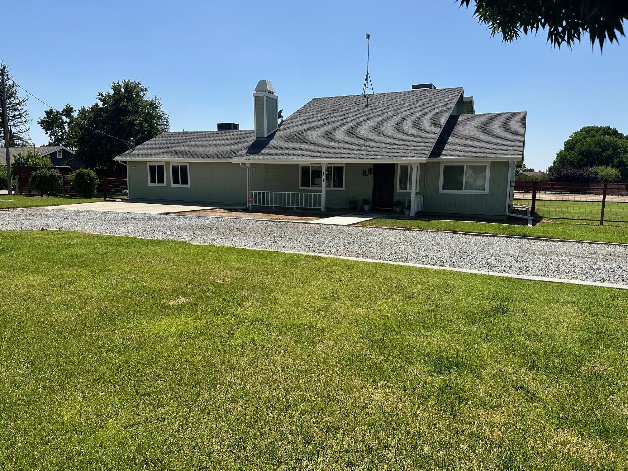 131 South Cornucopia Road Exeter, CA 93221 - Photo 2 of 60 IMG_2426