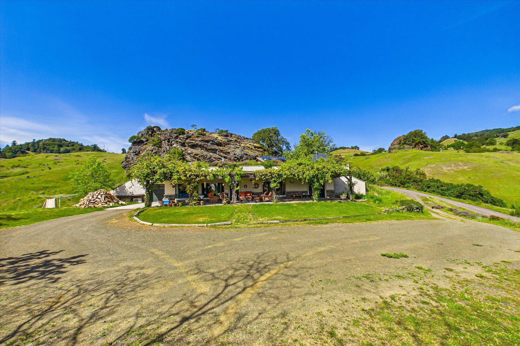 2980 Flat Rock Road Garberville, CA 95542 - Photo 12 of 62