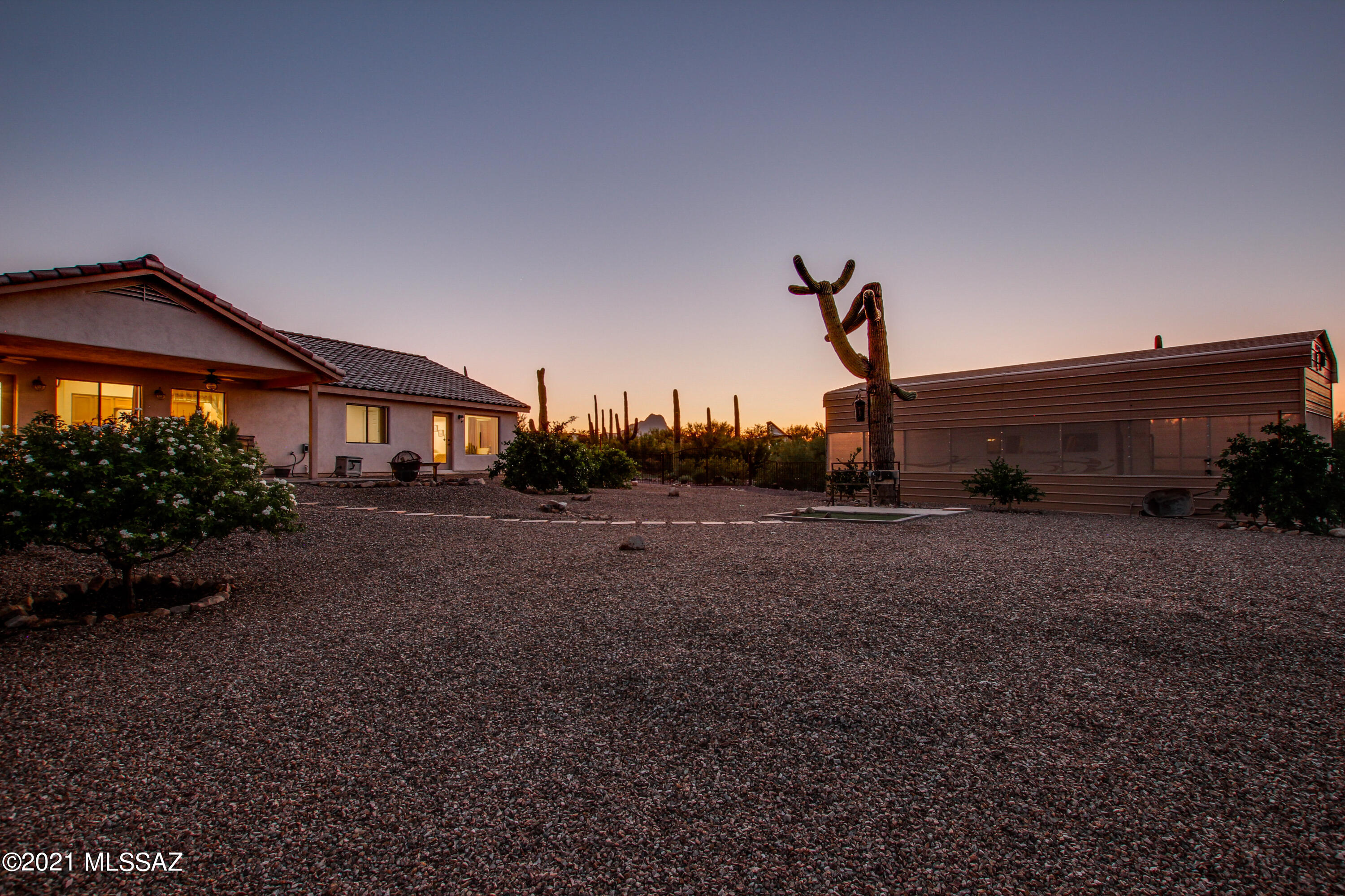 6170 West Ina Road Tucson, AZ 85743 - Photo 29 of 30
