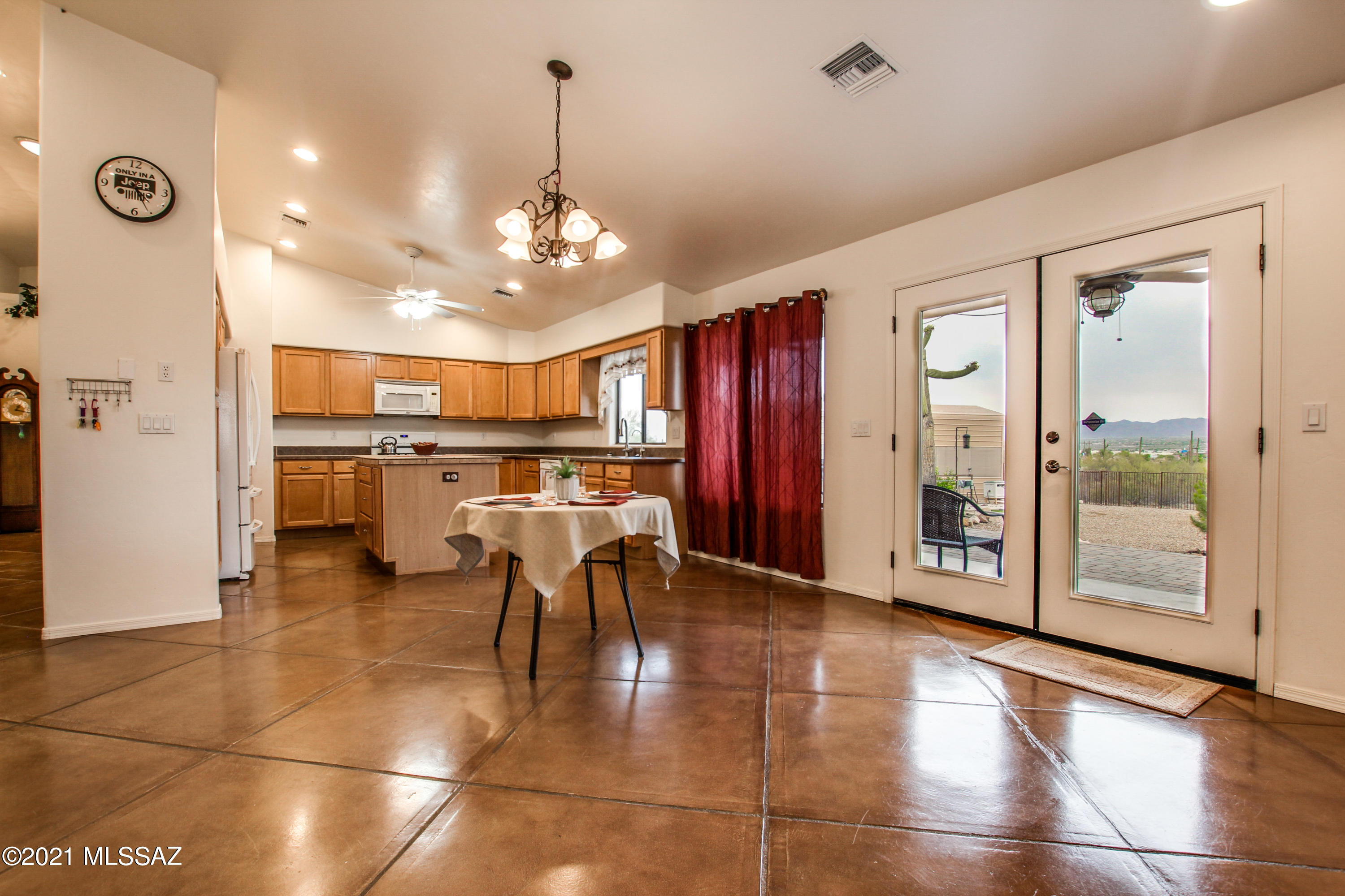 6170 West Ina Road Tucson, AZ 85743 - Photo 8 of 30