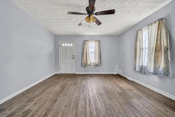 $162,000 | 1156 Montrose Avenue Southeast, Roanoke, VA 24013