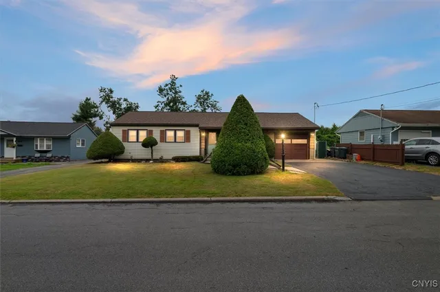 $250,000 | 232 Riverview Parkway North, Rome, NY 13440