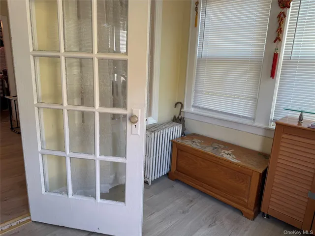 a bathroom with a tub