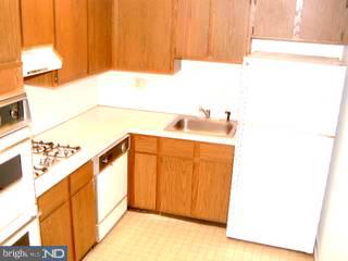 1600 Church Road, Unit A208 Wyncote, PA 19095 - Photo 2 of 4