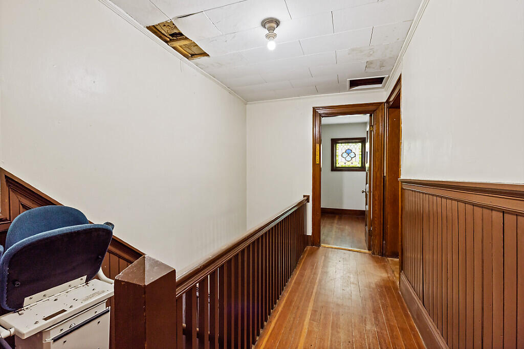 112 Washington Street Rumford, ME 04276 - Photo 26 of 54 36_BP5A0108_DxO_mls