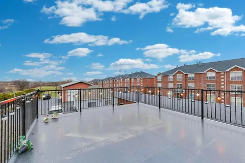 $1,800,000 | 9910 West 167th Street, Orland Park, IL 60467