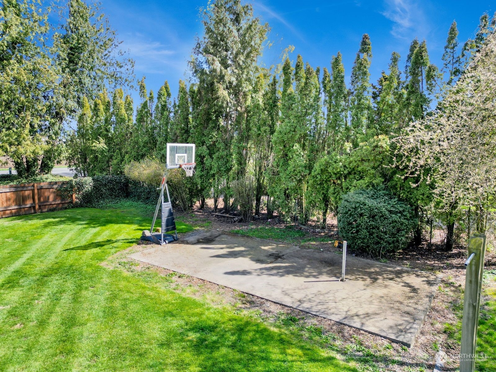 8431 Berthusen Road Lynden, WA 98264 - Photo 26 of 32 Gallery Image 26
