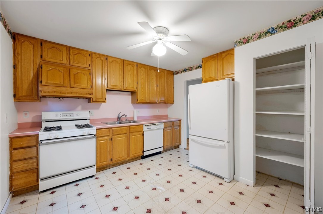 115 Cole Road De Witt, NY 13057 - Photo 14 of 41