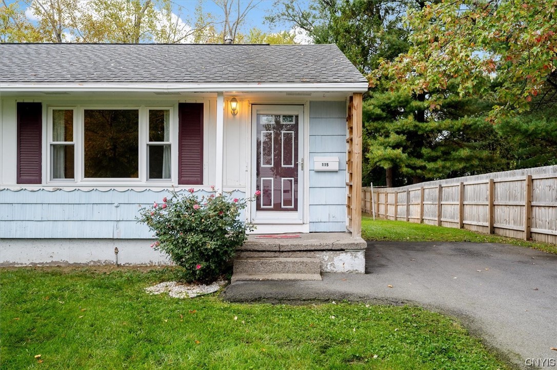 115 Cole Road De Witt, NY 13057 - Photo 5 of 41