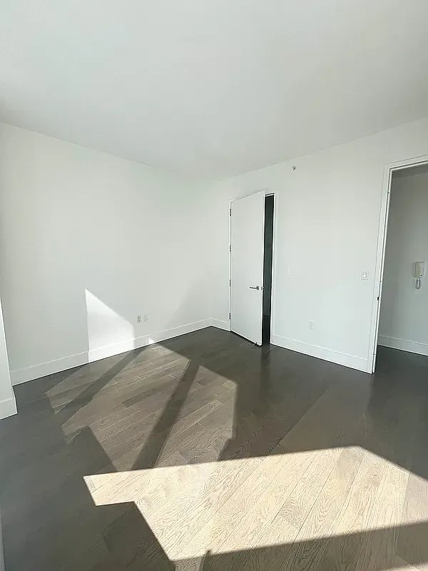 388 Bridge Street, Unit 40F Brooklyn, NY 11201 - Photo 9 of 13 Photo 9