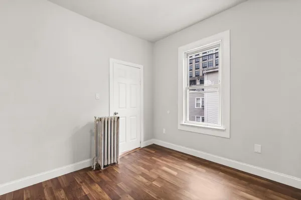$2,700 | 78 Court House Place, Unit 2, Jersey City, NJ 07306